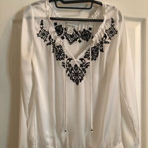 White House black market shirt